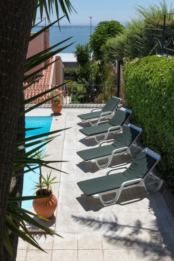 Apartamento Com Piscina Cruz Quebrada Exteriör bild