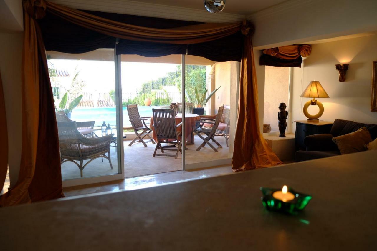Apartamento Com Piscina Cruz Quebrada Exteriör bild